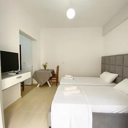 Family Apartment *